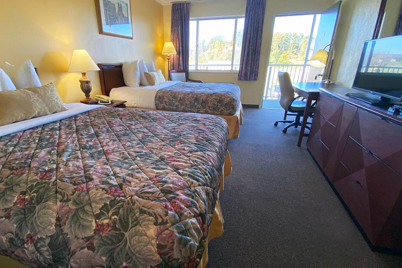 Lake Logan Inn Экстерьер фото